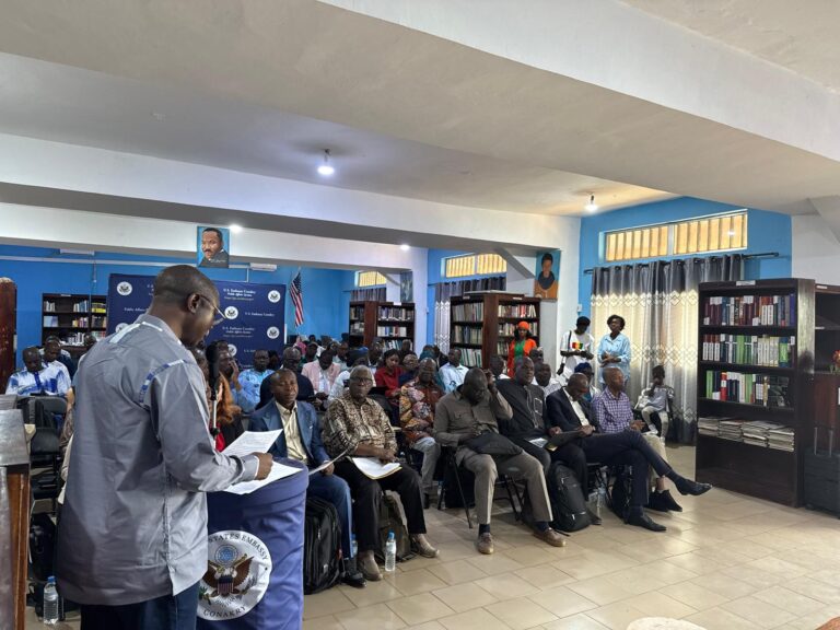 Atelier hybride sur le processus d’autoévaluation à Conakry